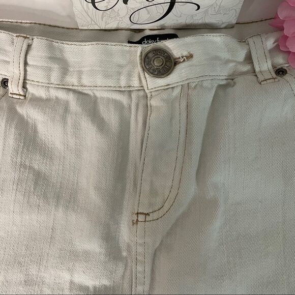 Daisy Fuentes denim skirt - Picture 2 of 8